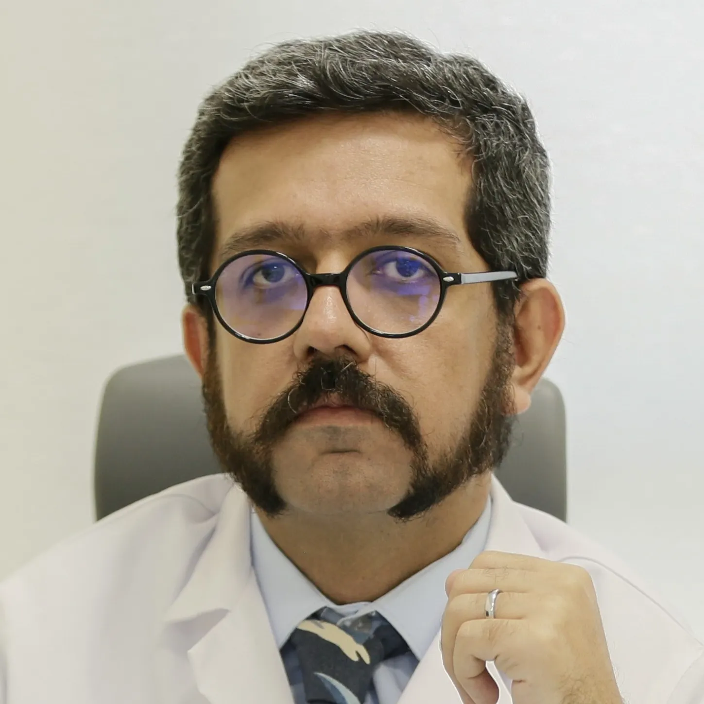دکتر محمد رسول نظام آبادی