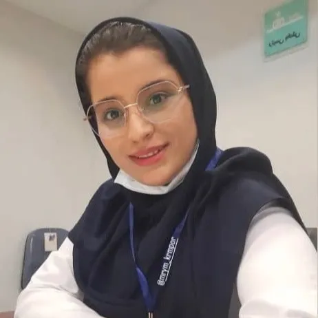 مریم کرم پور