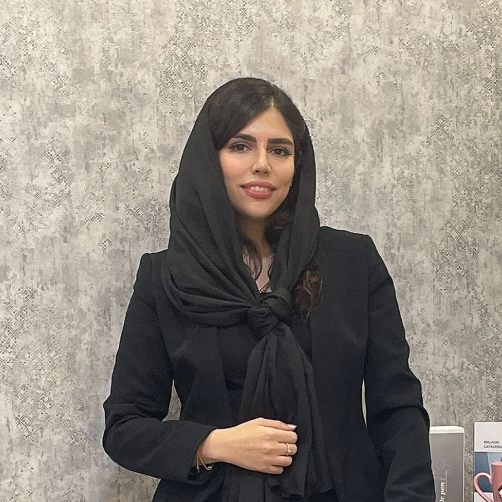 دکتر لیلا عالم